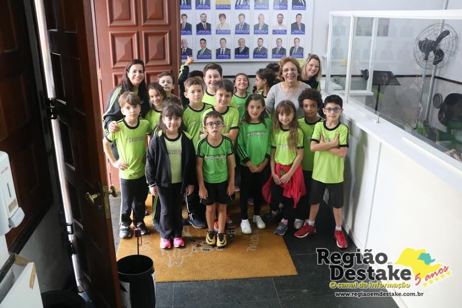 S O Carlos Projeto Visite A C Mara Recebe Alunos Do Col Gio Fukuhara