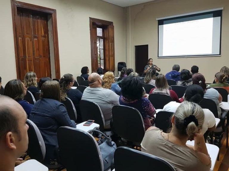 PROFESSORES02