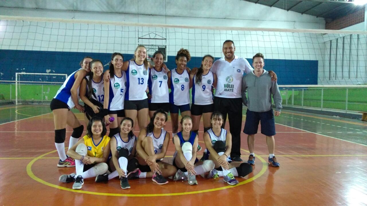 VOLEI (2)