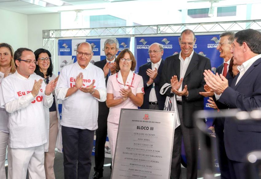 POLÍTICA | Governador Geraldo Alckmin entrega novo prédio do bloco II do Incor