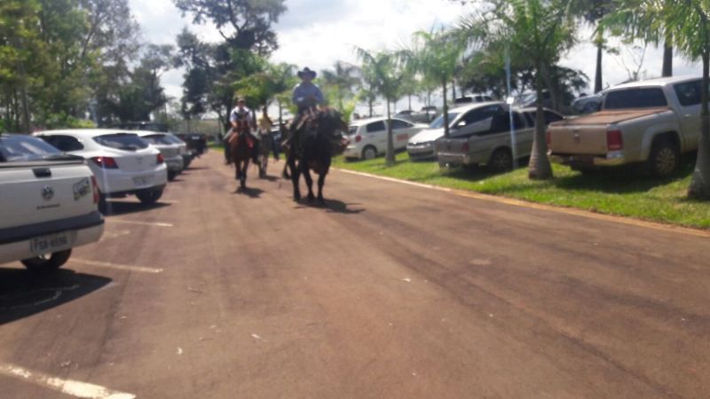 TRATORADA06