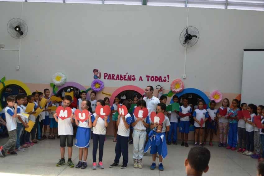 dia da mulher Julio Mendes