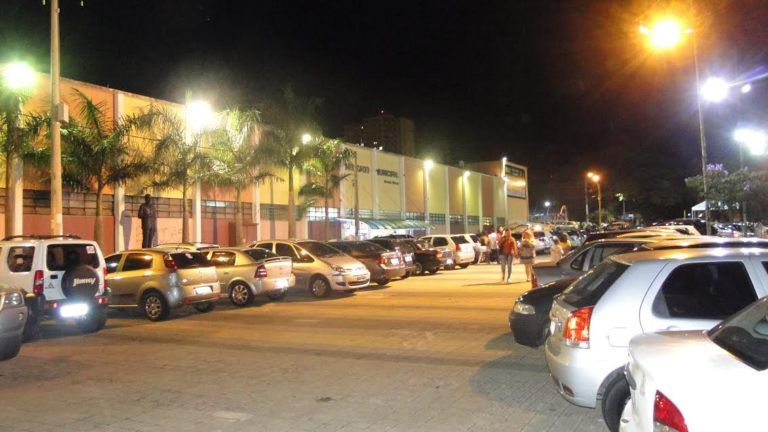 COMERCIO