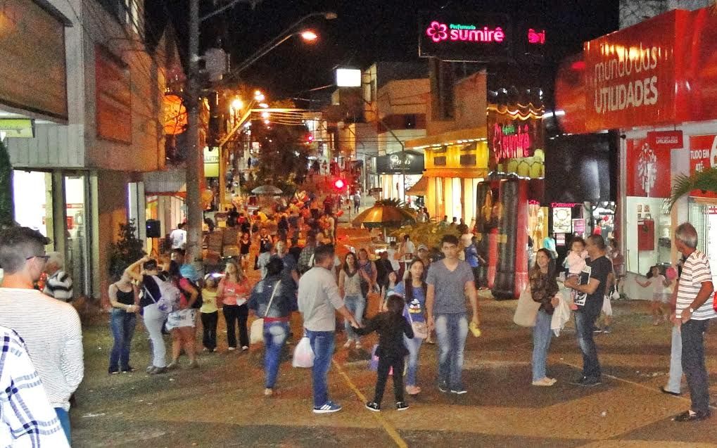 COMERCIO