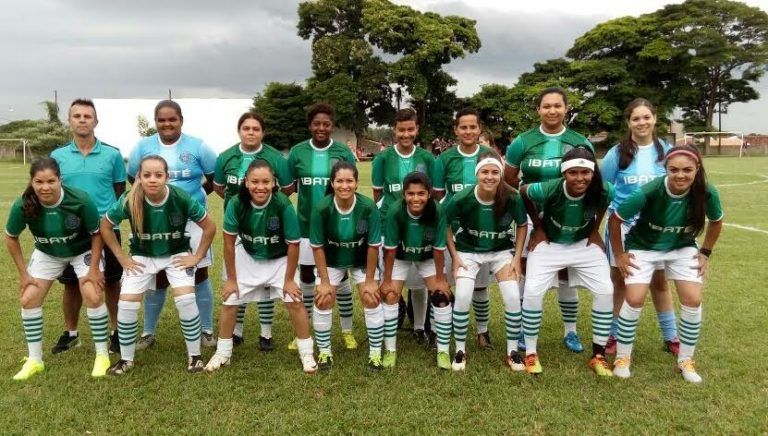 MENINAS