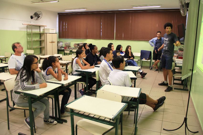 PARLAMENTO-JOVEM