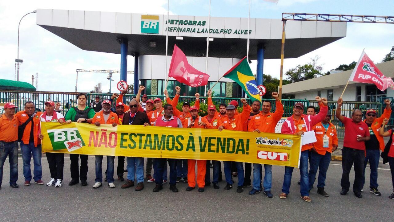 PETROLEIROS