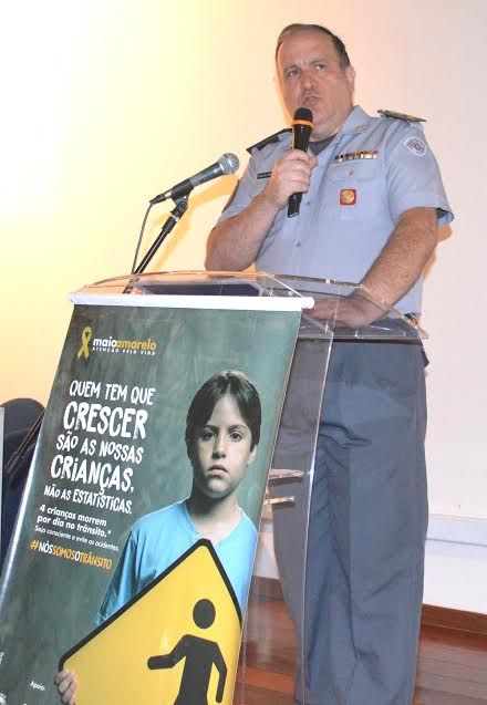 maio-amarelo-05