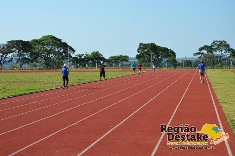 ATLETISMO-PISTA