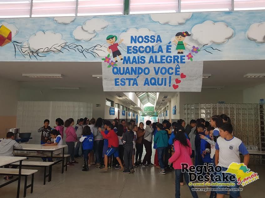 ESTUDANTE04