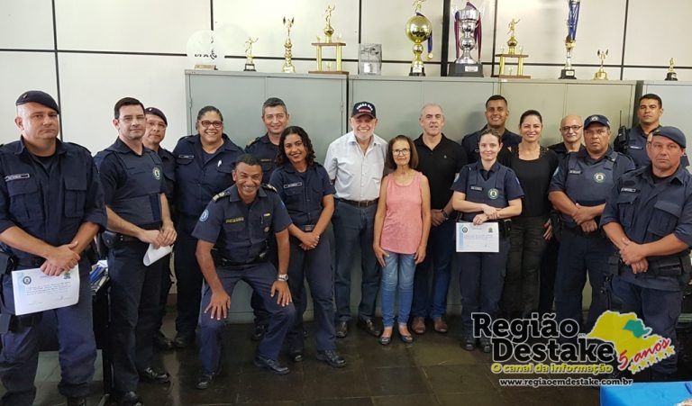 MONITORAMENTO+HOMENAGEM (27)