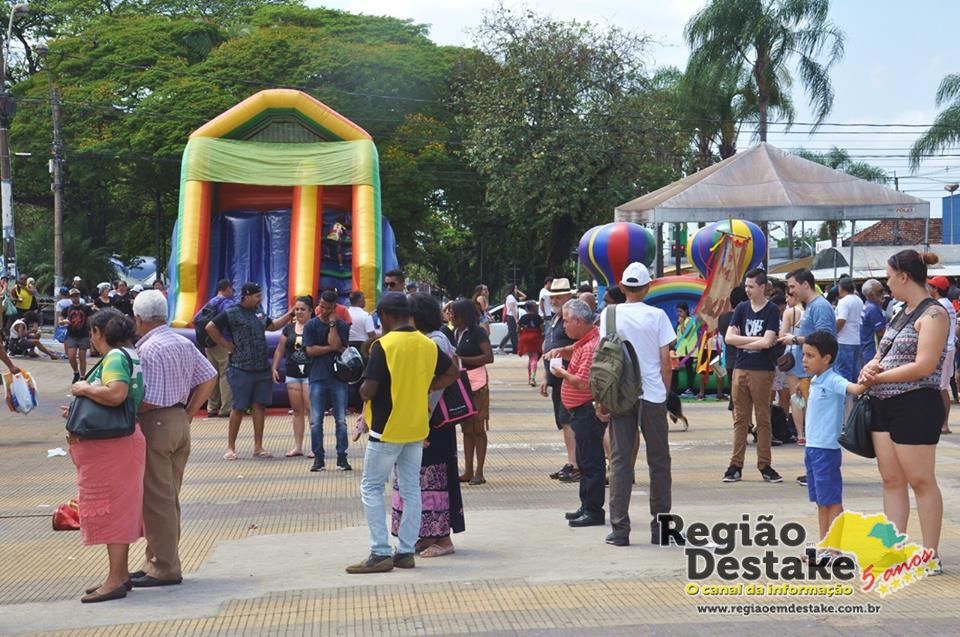 EVENTO | Comércio em Ação da ACISC reúne milhares de pessoas na Praça do Mercado