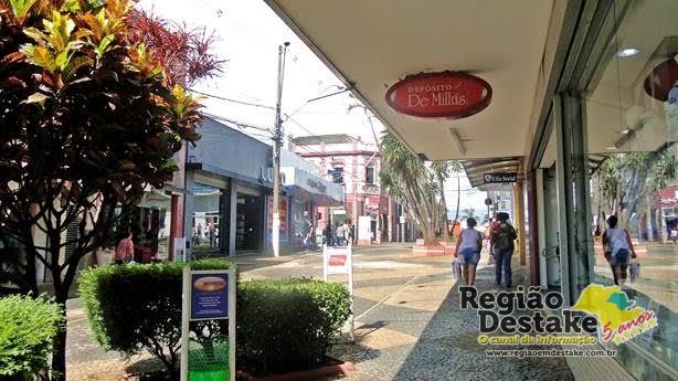 COMERCIO