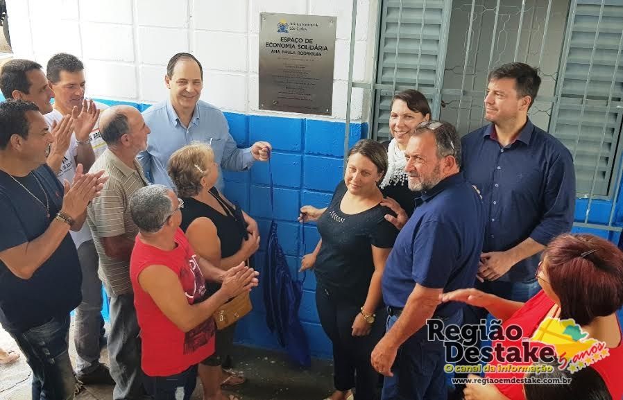 ECONOMIA01
