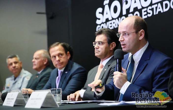 EDUCAÇÃO
