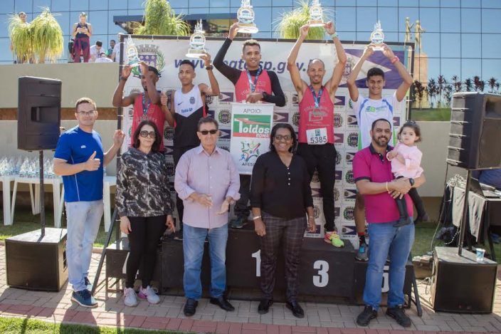 CORRIDA11