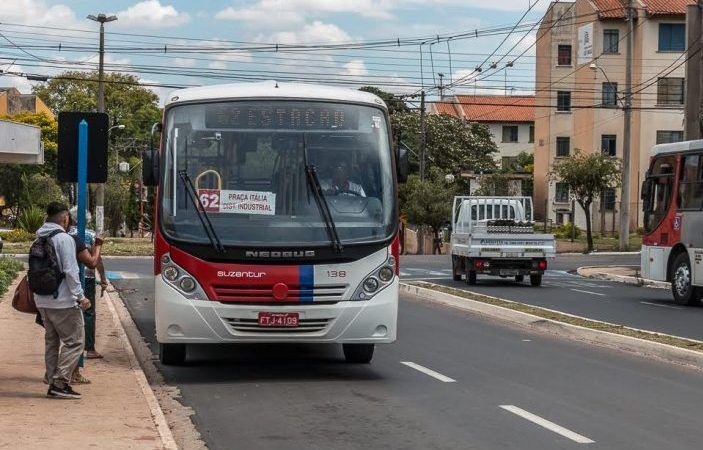 POLÍTICA | Roselei cobra explicações sobre extinção de linha de ônibus que atendia CDHU