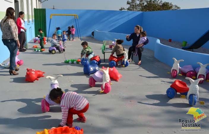CRECHE