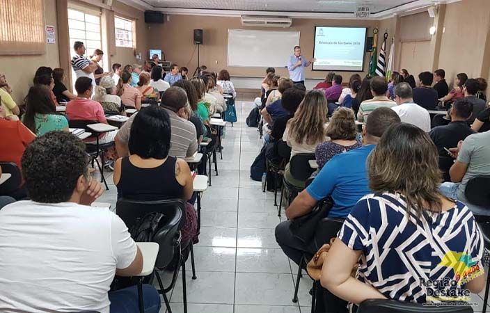 EDUCAÇÃO