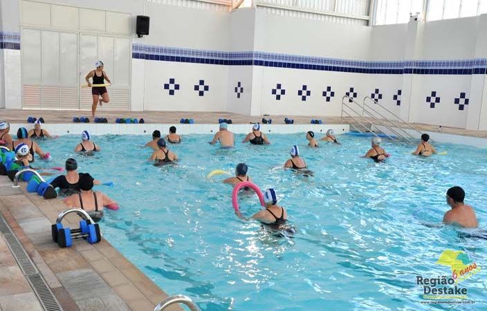 FESC-PISCINA