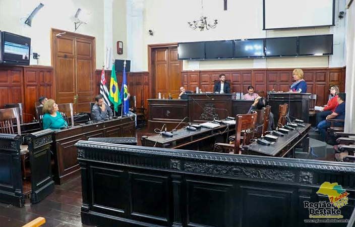 AUDIENCIA-SAUDE