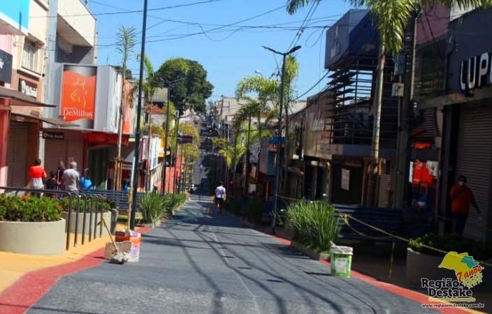 COMERCIOFECHADO