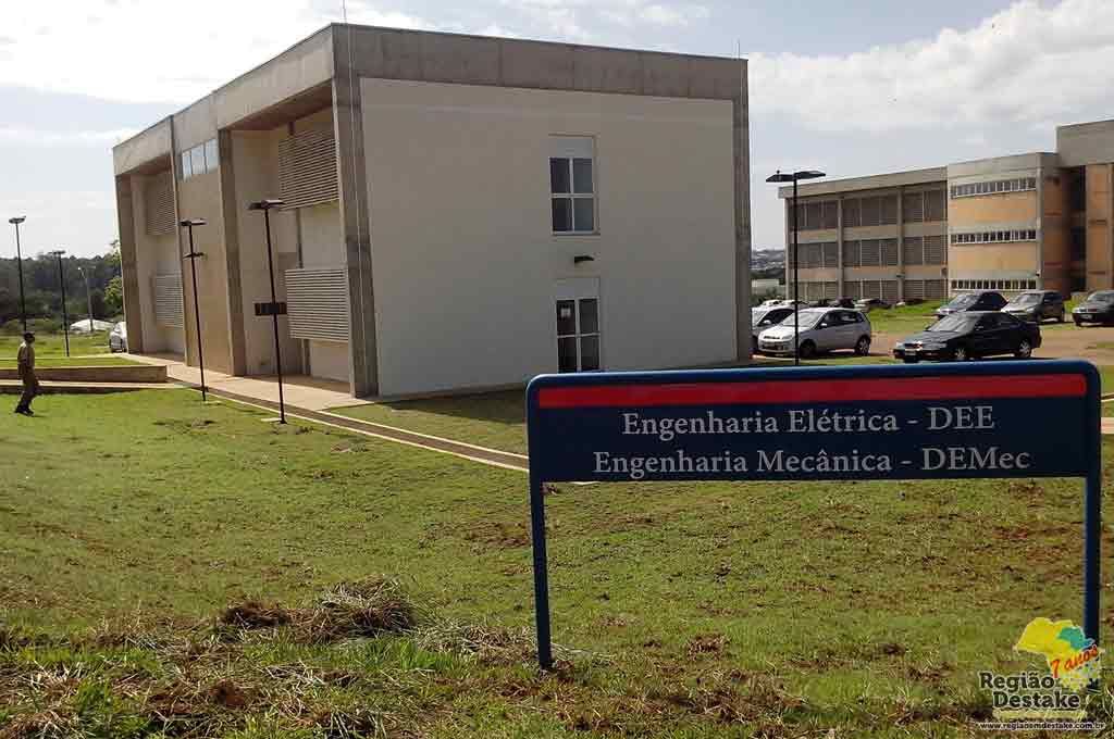 ENGUFSCAR