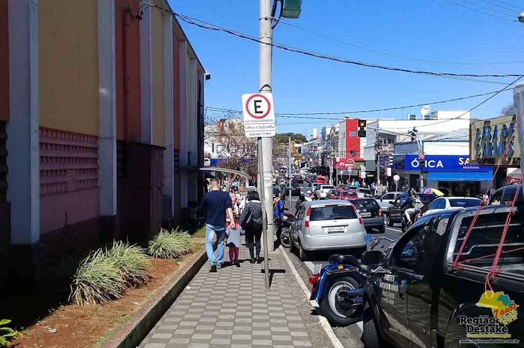 COMERCIO