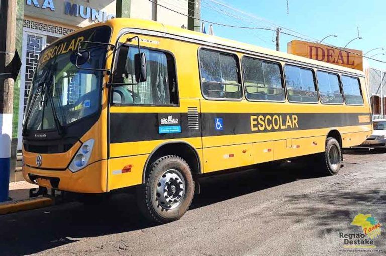 onibus-dourado