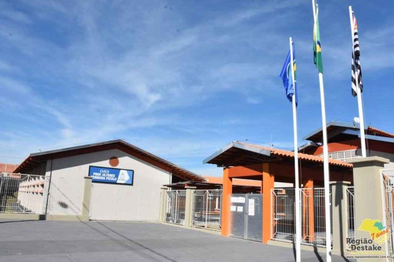 EDUCA001