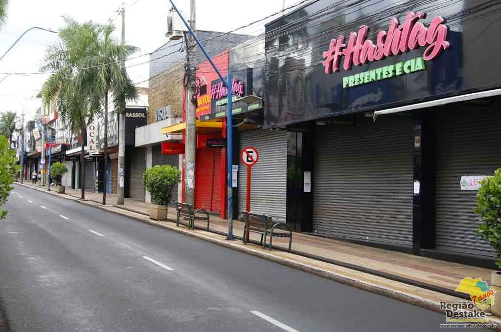 COMERCIOFECHADO
