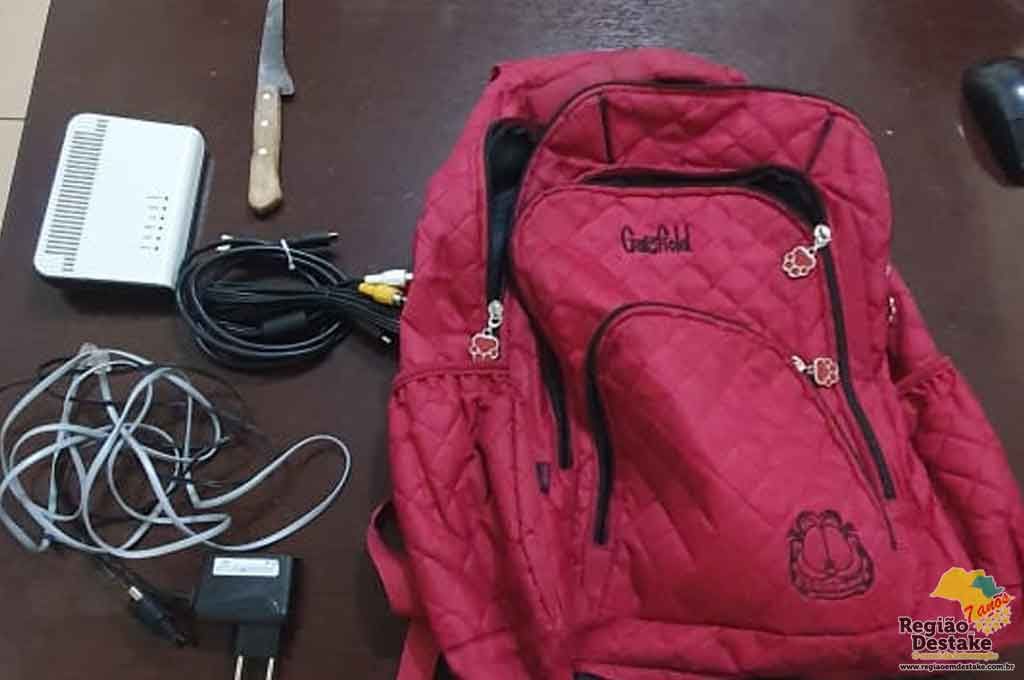 MOCHILA01
