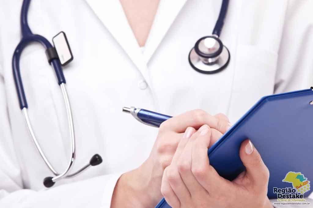 MEDICOS