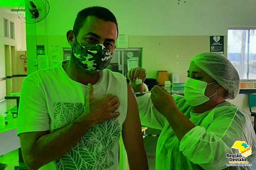 VACINA-RENATO