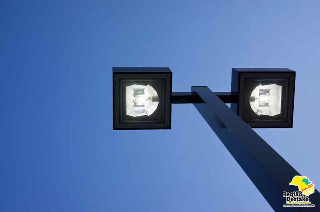 LED