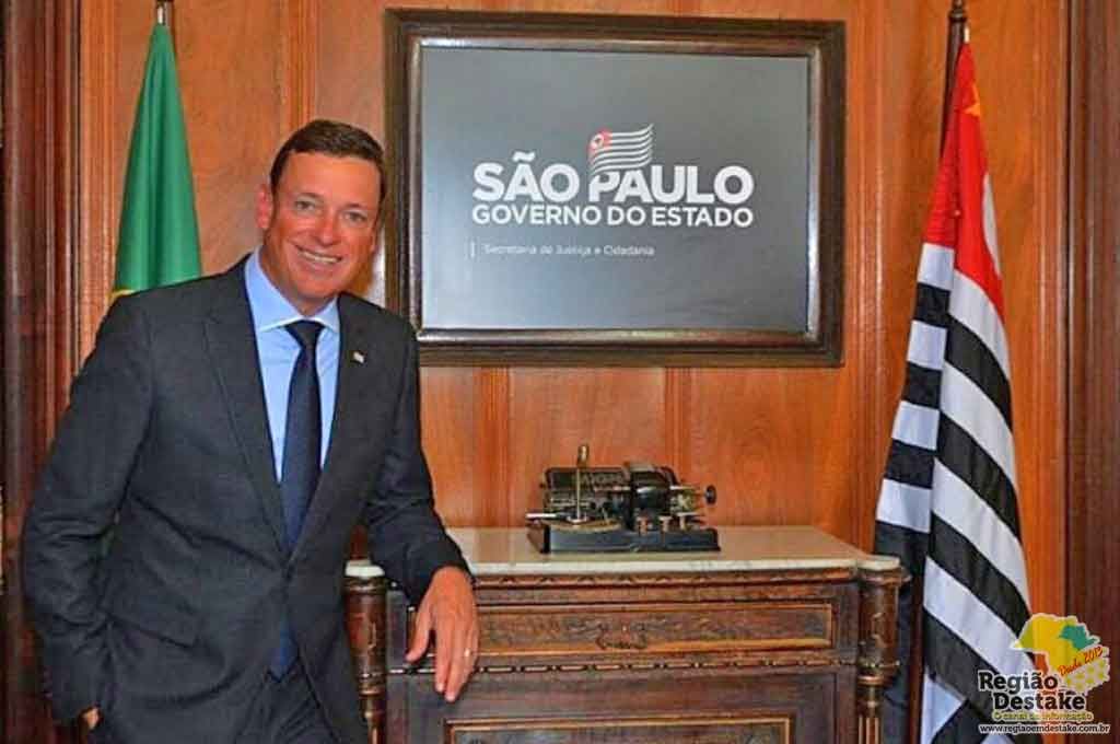 SECRETARIO
