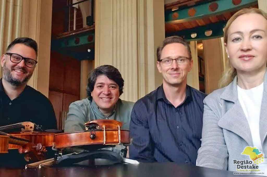 QUARTETO
