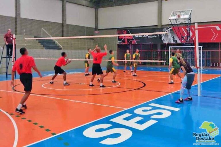 VOLEI-CASA