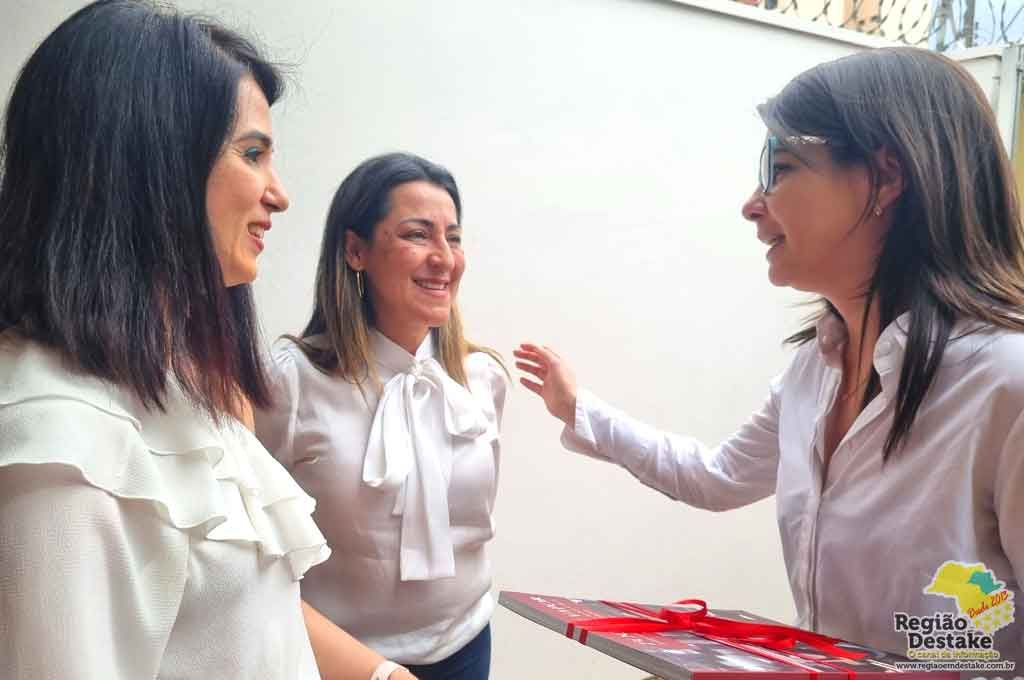 SECRETARIA