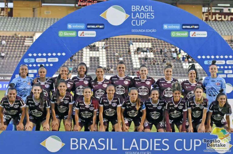 ladies05