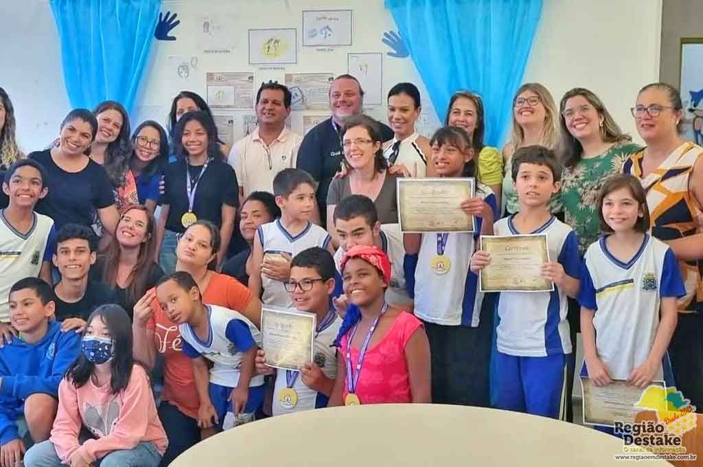ALUNOS04