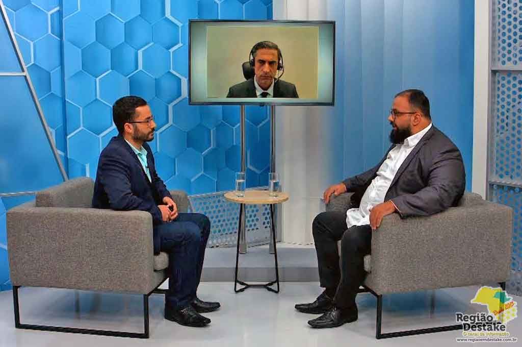 DEBATE