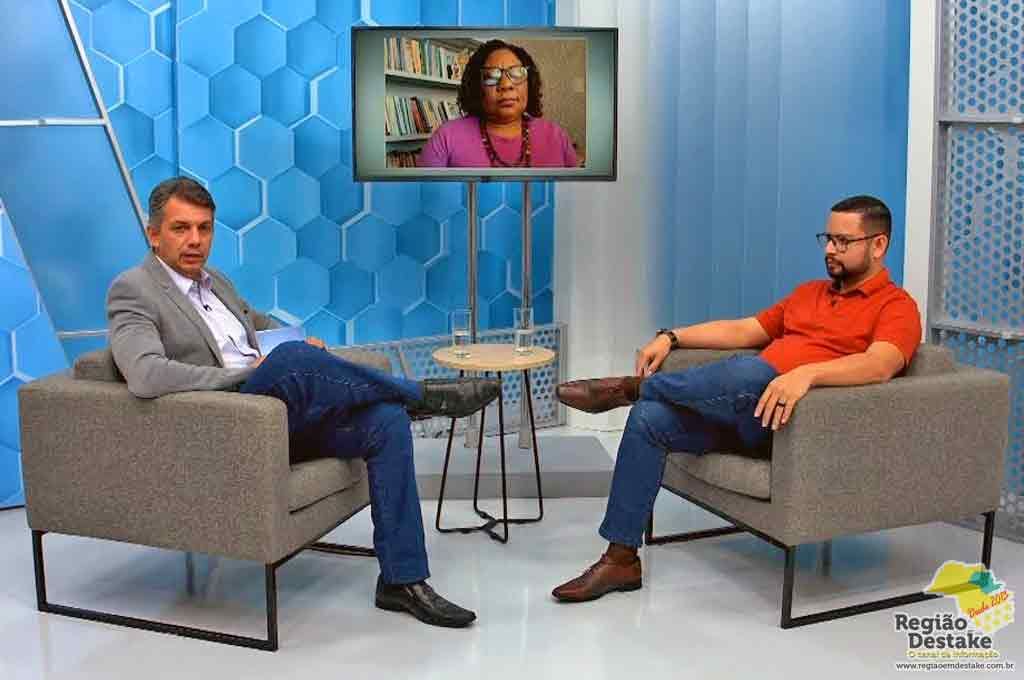 DEBATE