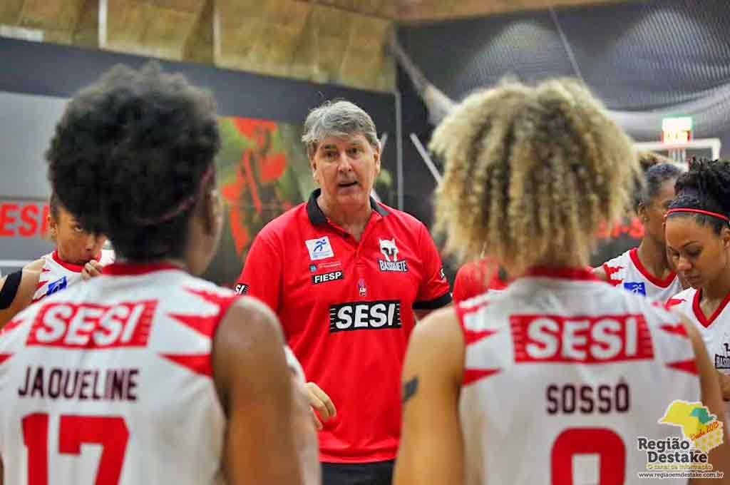 Sesi Araraquara chega à final do Paulista de Basquete Feminino