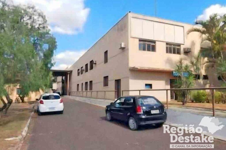 Vista-lateral-da-Planta-Indústrial