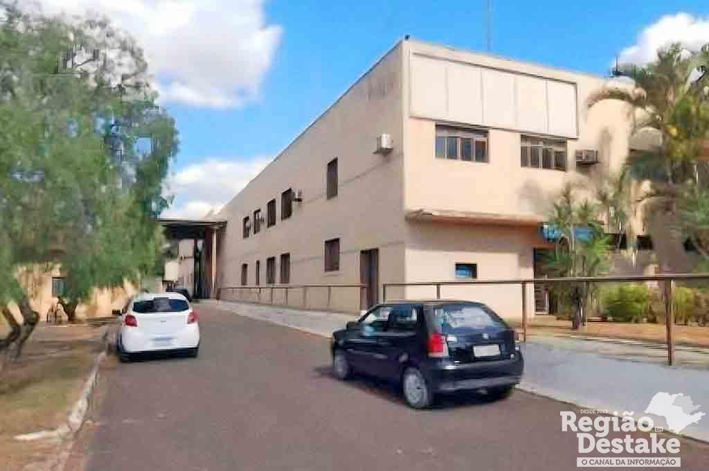 Vista-lateral-da-Planta-Indústrial