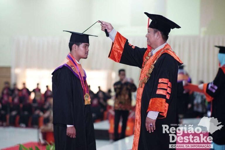 study-graduation-academic-dress-scholar-mortarboard-event-1626645-pxhere.com_-8