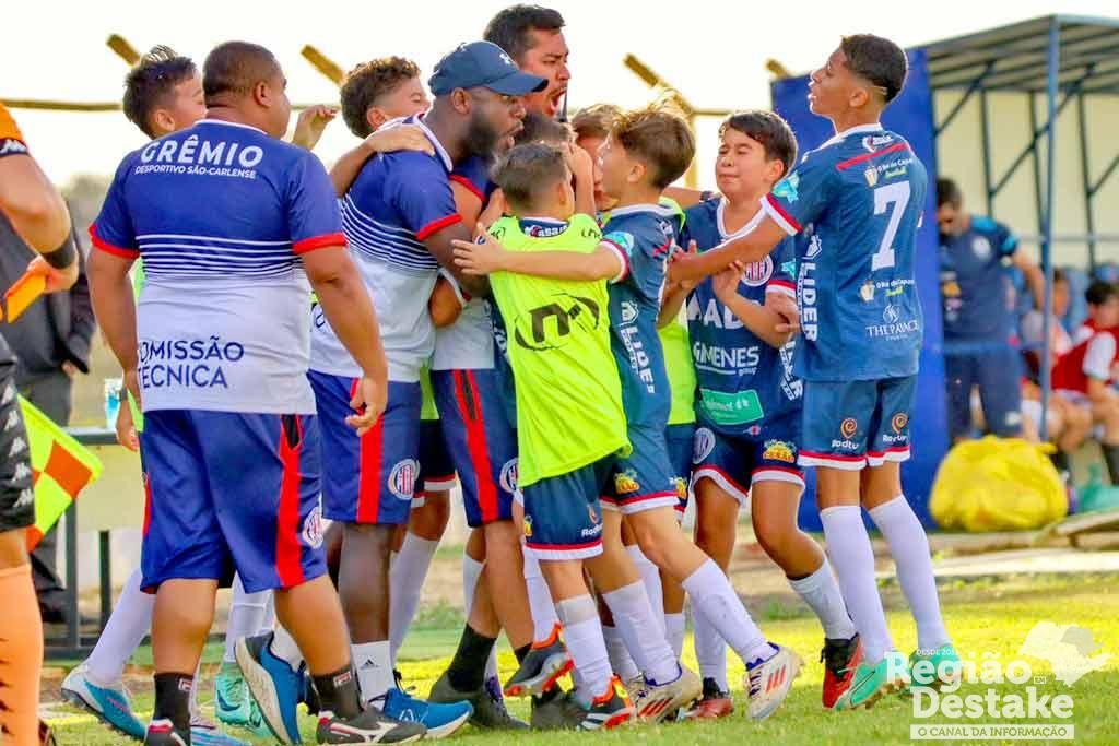 lobinhos09