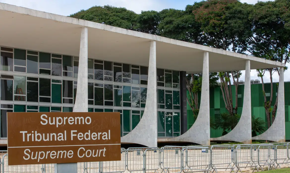 STFprorrogasuspensodoprocessosobreadesoneraodafolhaatsetembro_0039286001733250106.webp