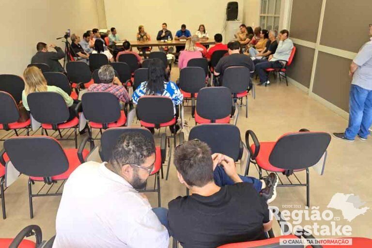 coletiva01